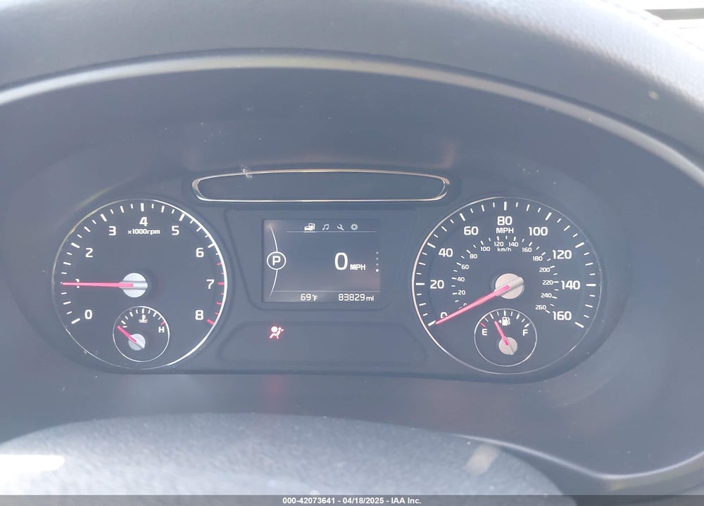 2016 KIA SORENTO 2.4L LX VIN: 5XYPGDA33GG170027