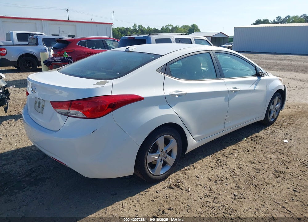 2013 HYUNDAI ELANTRA VIN: 5NPDH4AE5DH349210