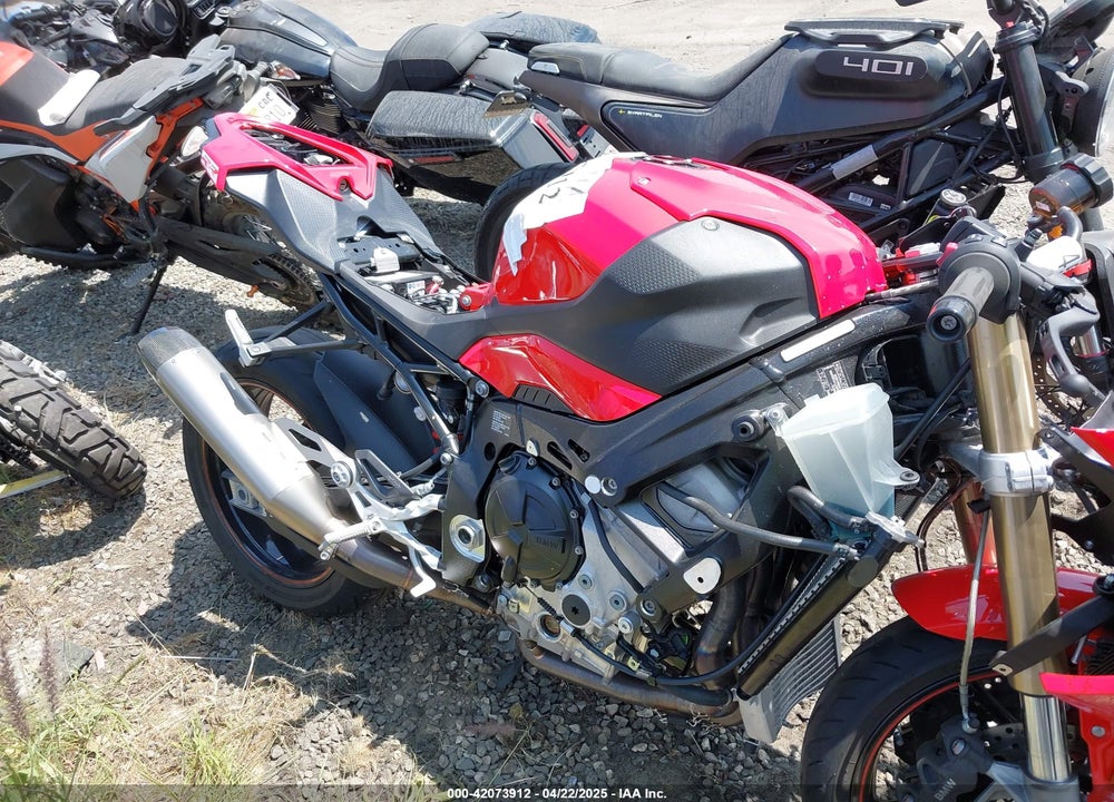 2024 BMW S 1000 RR VIN: WB10E6304R6K70128