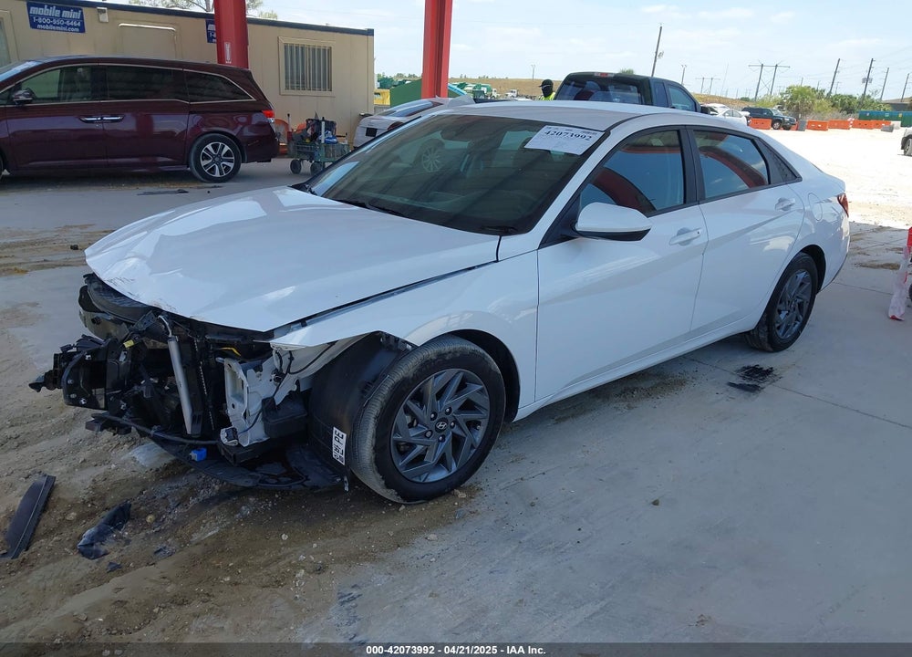 2024 HYUNDAI ELANTRA SEL VIN: KMHLM4DG3RU637174