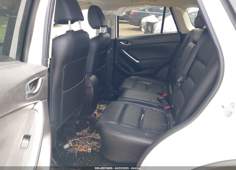 2016 MAZDA CX-5 VIN: JM3KE4DY6G0696558