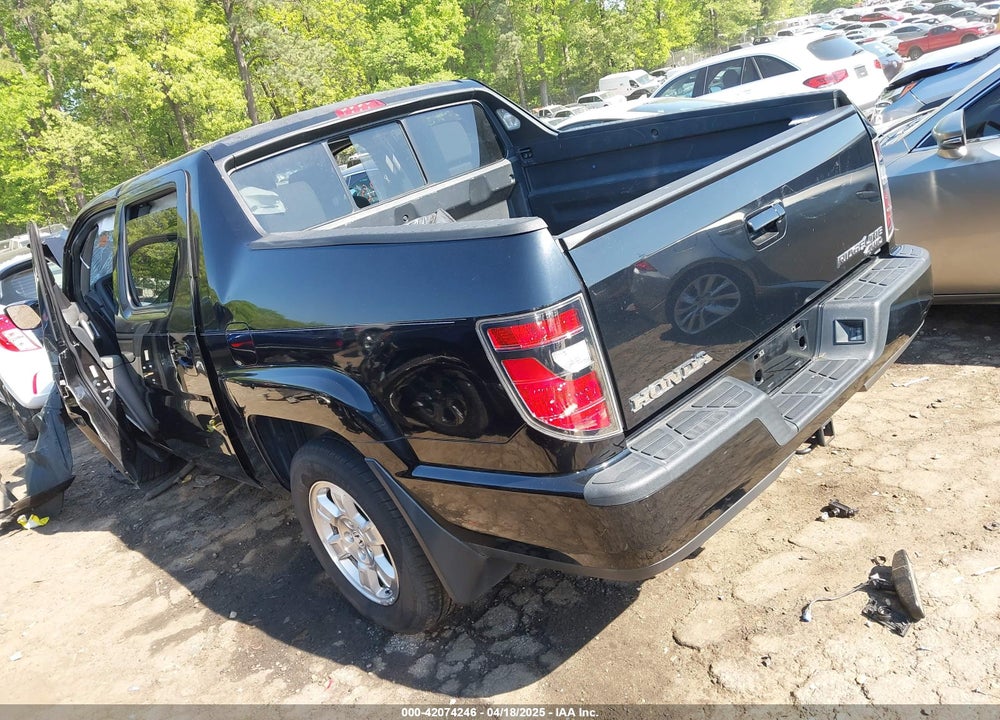 2013 HONDA RIDGELINE VIN: 5FPYK1F4XDB013009