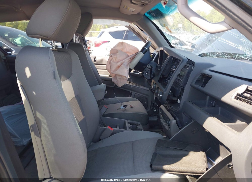 2013 HONDA RIDGELINE VIN: 5FPYK1F4XDB013009