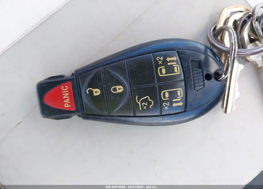 2015 DODGE GRAND CARAVAN VIN: 2C4RDGCG0FR511039