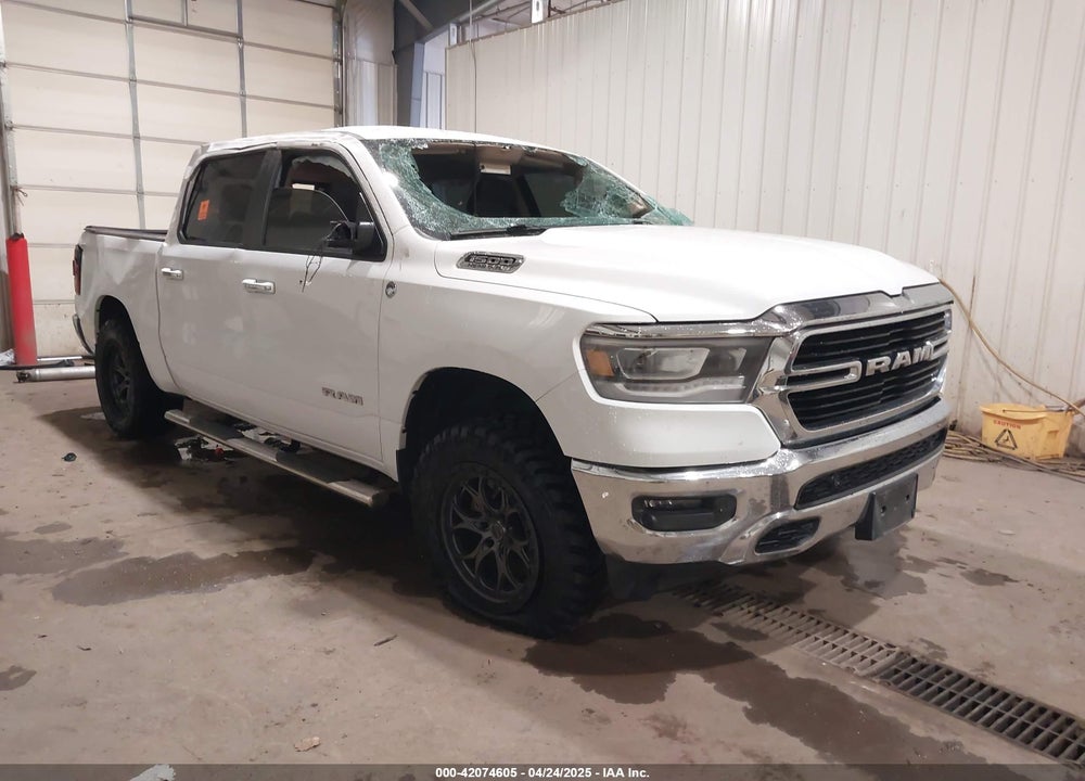 2019 RAM 1500 BIG HORN/LONE STAR 4X4 5'7 BOX VIN: 1C6SRFFT0KN853837