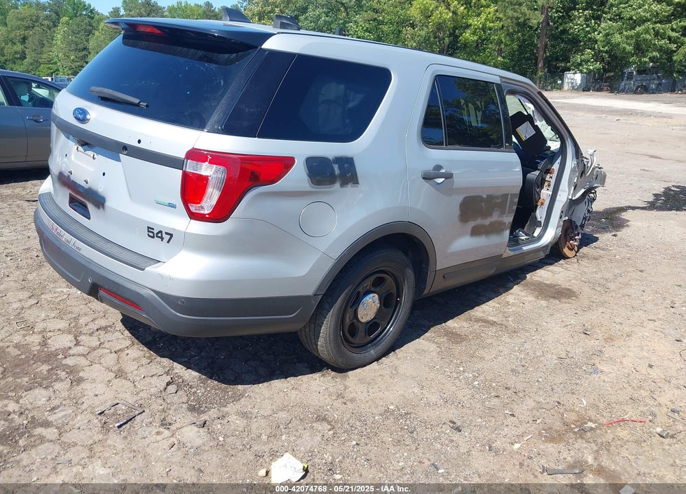 2018 FORD POLICE INTERCEPTOR SEDAN VIN: 1FM5K8AR7JGC75896