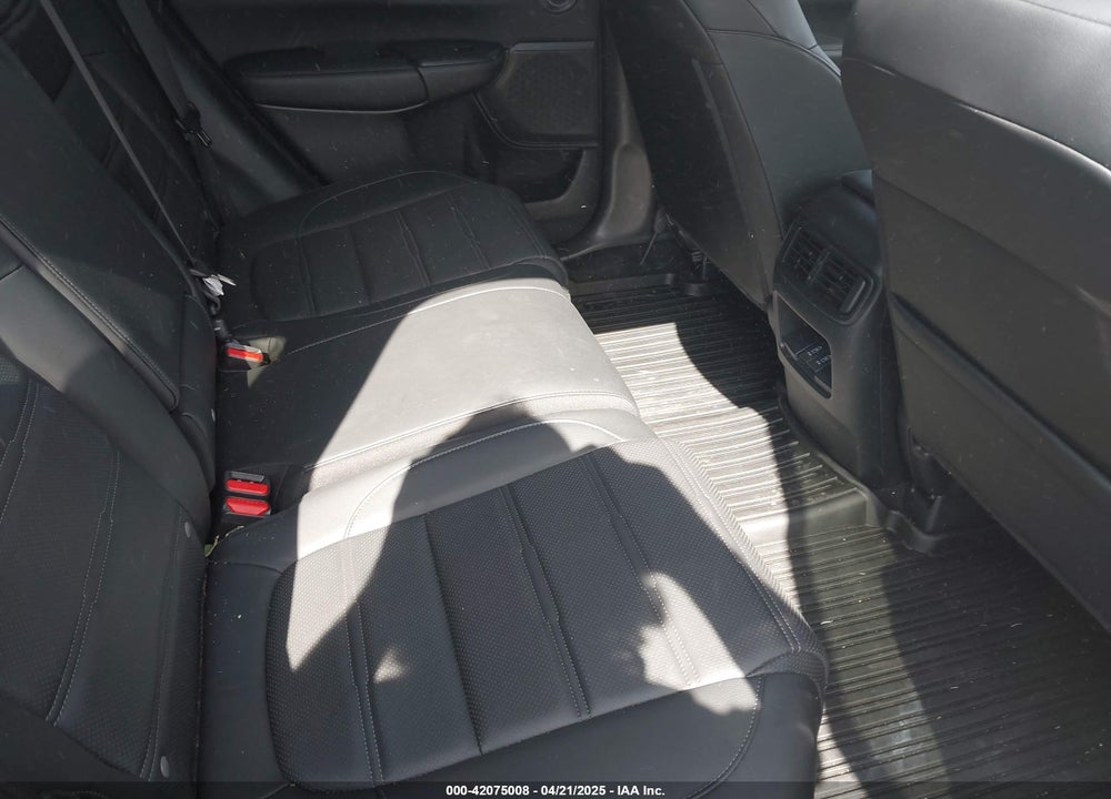 2022 HONDA CR-V VIN: 7FARW2H88NE012101