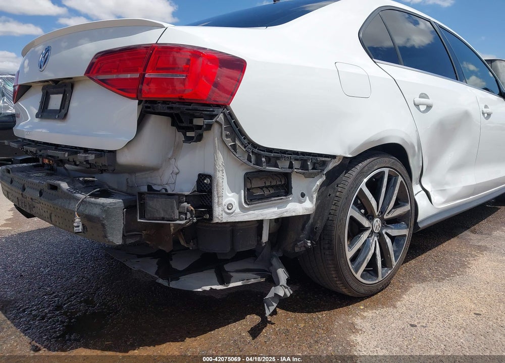 2018 VOLKSWAGEN JETTA VIN: 3VW4T7AJ3JM217062