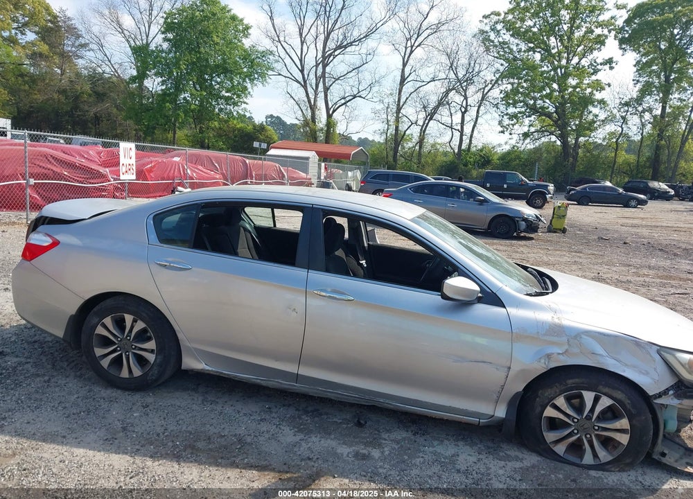 2013 HONDA ACCORD VIN: 1HGCR2F30DA102805