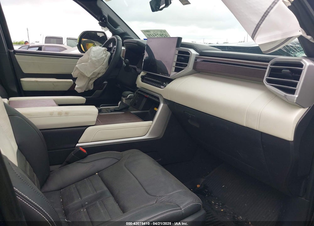 2024 TOYOTA SEQUOIA VIN: 7SVAAABA6RX025315