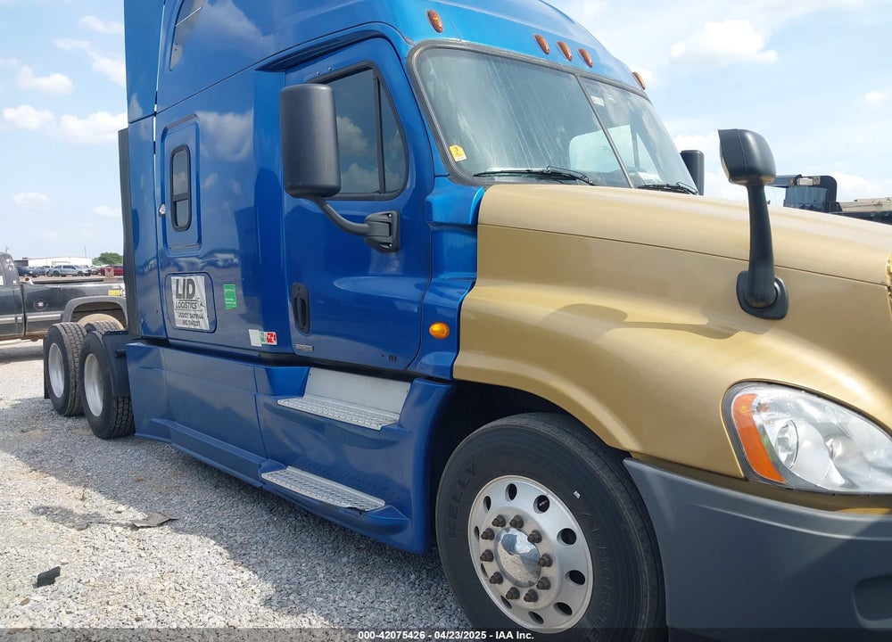 2014 FREIGHTLINER CASCADIA 125 VIN: 3AKJGLD53ESFH3287