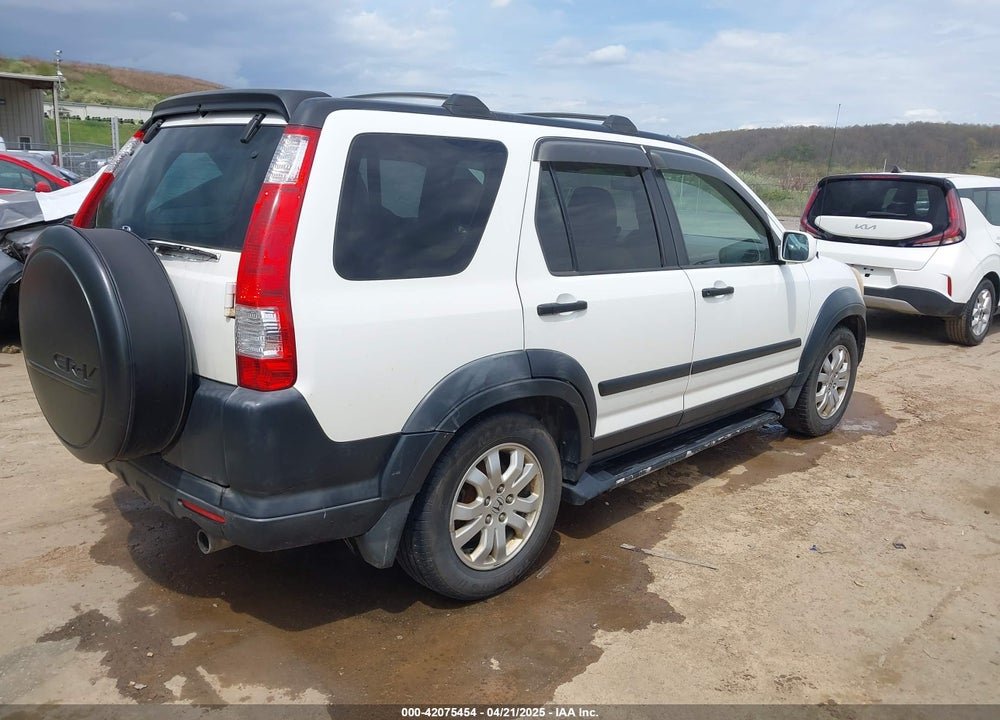 2006 HONDA CR-V VIN: JHLRD78806C026977