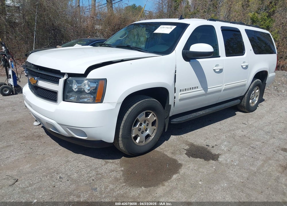 2014 CHEVROLET SUBURBAN 1500 VIN: 1GNSKJE76ER222678