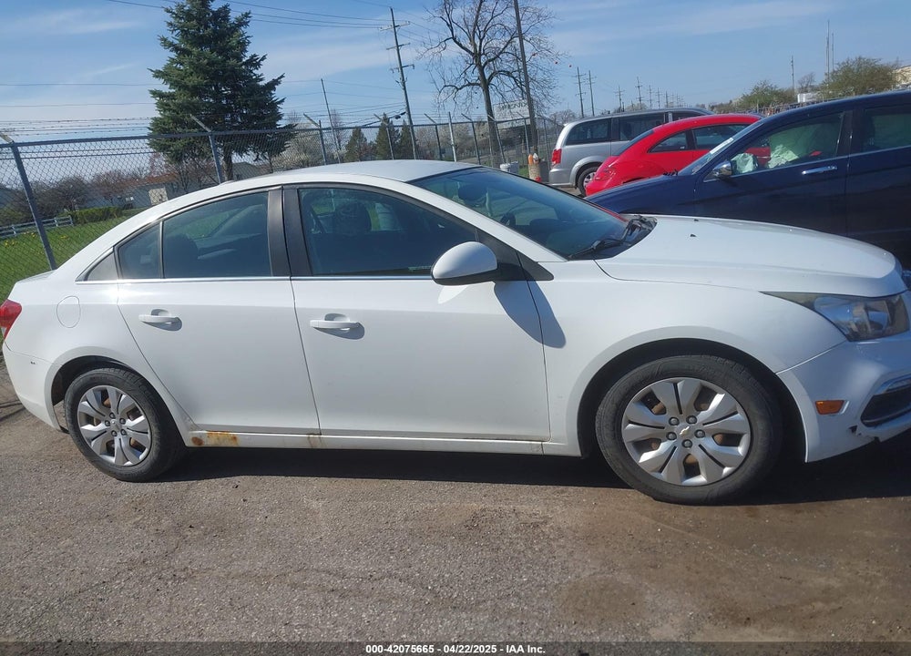2015 CHEVROLET CRUZE VIN: 1G1PC5SB8F7227236