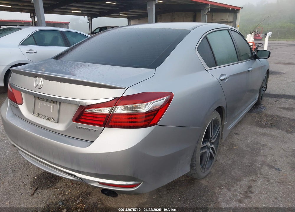 2017 HONDA ACCORD VIN: 1HGCR2F50HA000069