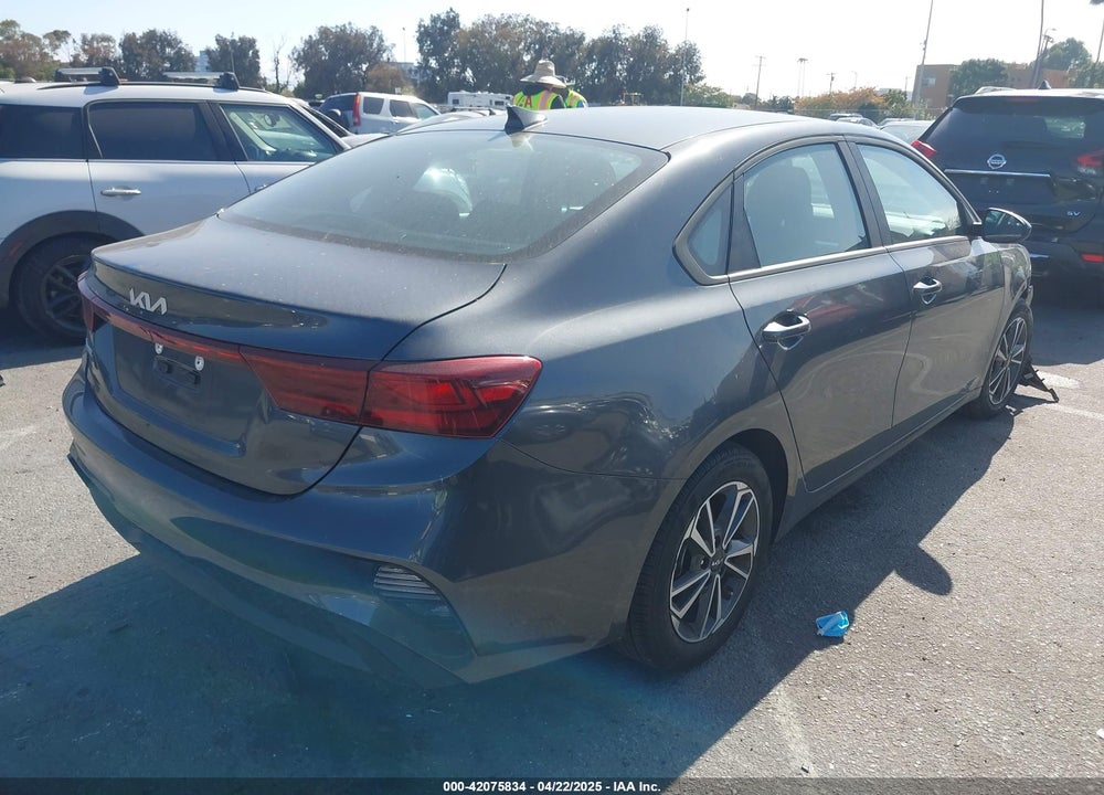 2023 KIA FORTE LXS VIN: 3KPF24AD4PE621000