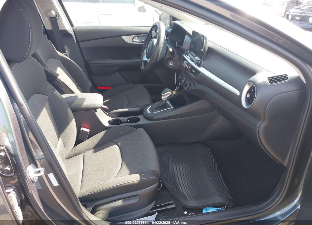 2023 KIA FORTE LXS VIN: 3KPF24AD4PE621000