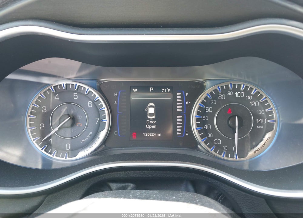 2015 CHRYSLER 200 VIN: 1C3CCCAB6FN502047