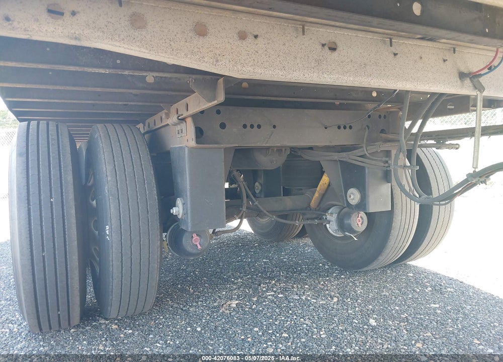 2003 UTILITY TRAILER MFG TRAILER VIN: 1UYVS25153M960801