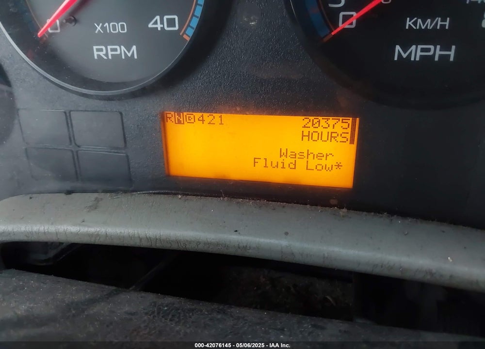 2011 INTERNATIONAL 4000 4300 LP VIN: 1HTMNAAM0BJ393802