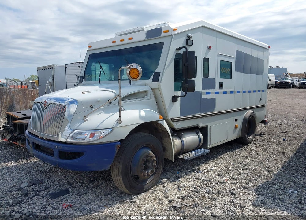 2011 INTERNATIONAL 4000 4300 LP VIN: 1HTMNAAM0BJ393802