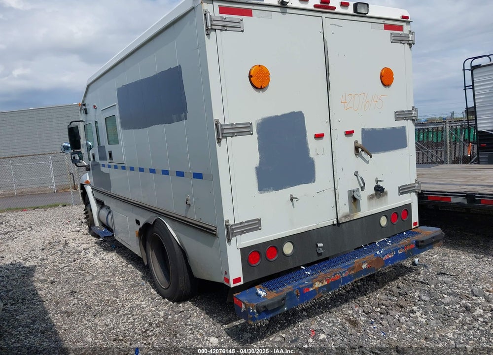 2011 INTERNATIONAL 4000 4300 LP VIN: 1HTMNAAM0BJ393802
