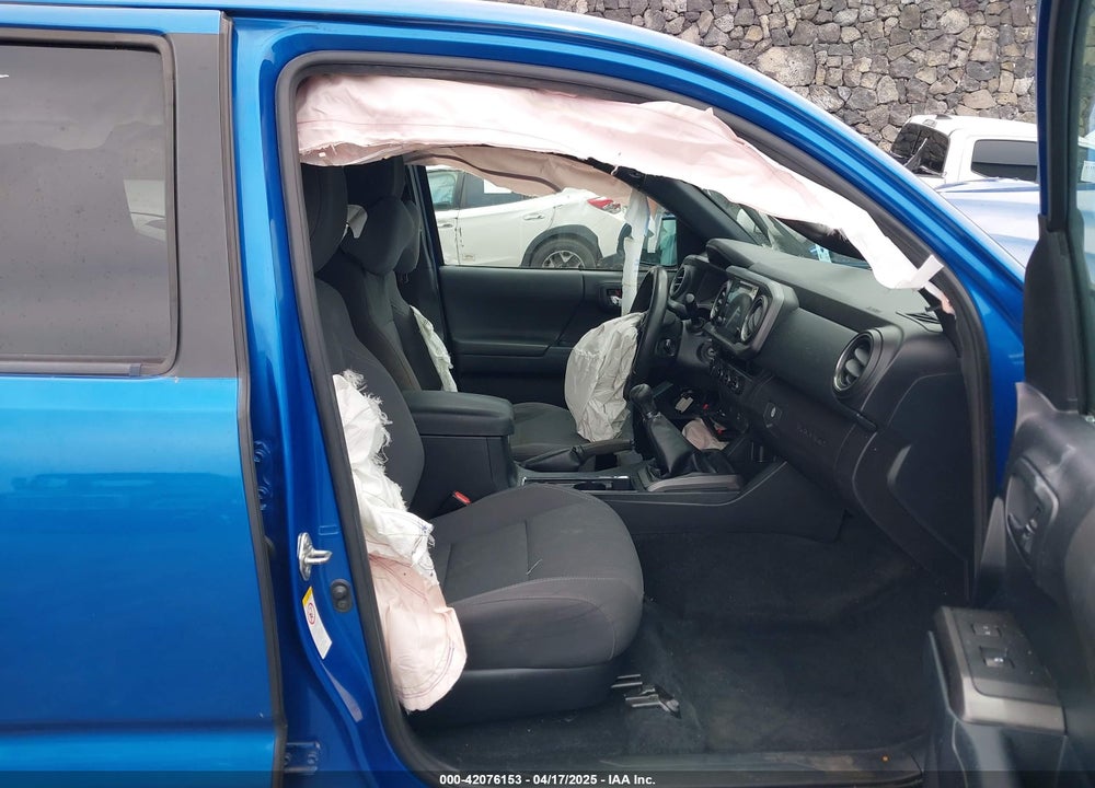 2017 TOYOTA TACOMA VIN: 5TFCZ5AN6HX116056
