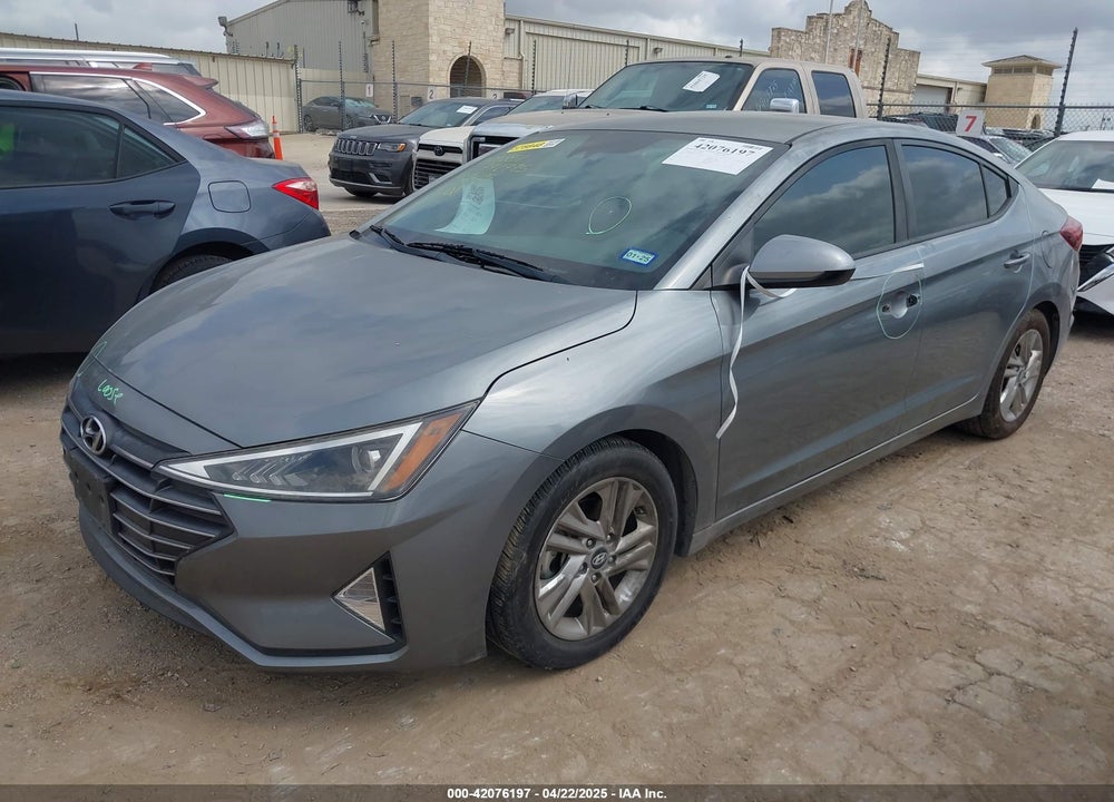 2019 HYUNDAI ELANTRA SEL VIN: KMHD84LF3KU772775
