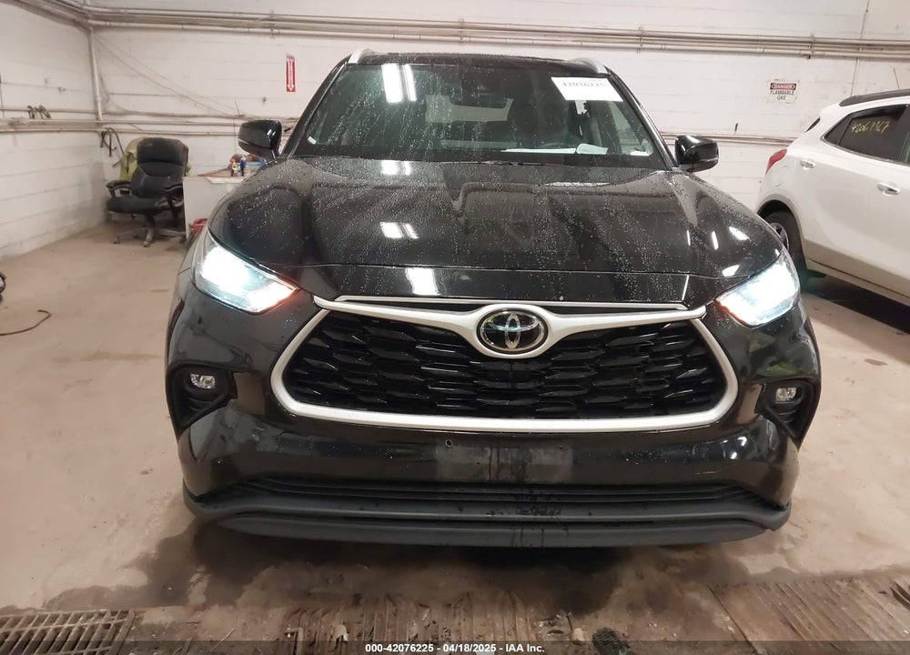 2023 TOYOTA HIGHLANDER VIN: 5TDKDRAH8PS020610