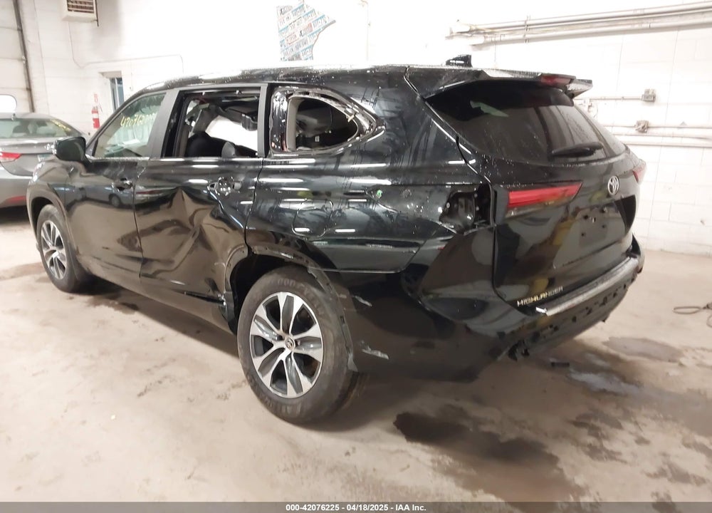 2023 TOYOTA HIGHLANDER VIN: 5TDKDRAH8PS020610