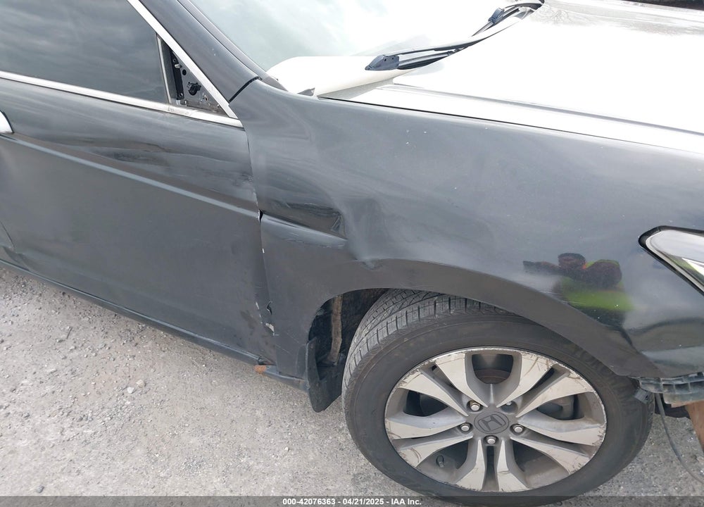 2009 HONDA ACCORD VIN: 1HGCP26889A048808