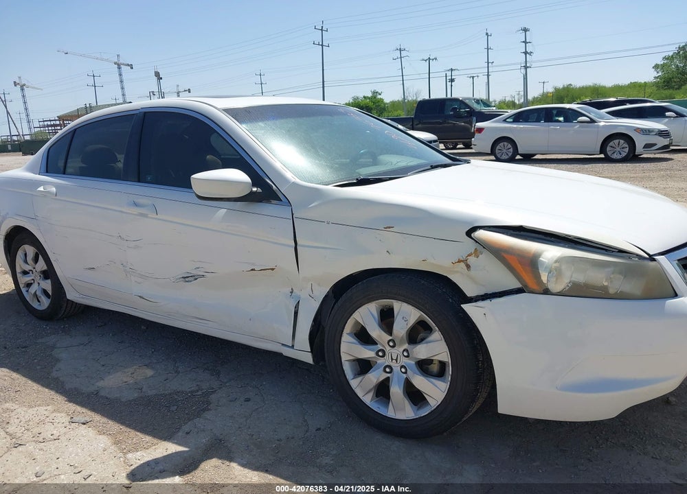 2010 HONDA ACCORD VIN: 1HGCP2F72AA092850