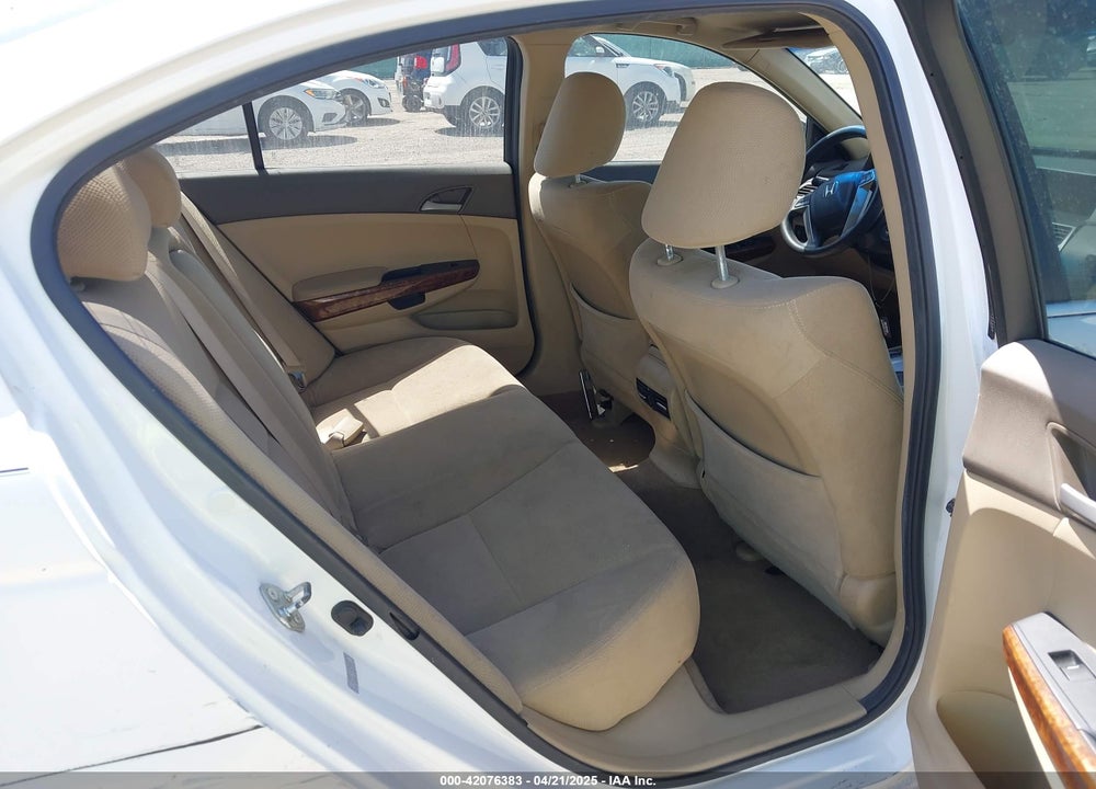 2010 HONDA ACCORD VIN: 1HGCP2F72AA092850