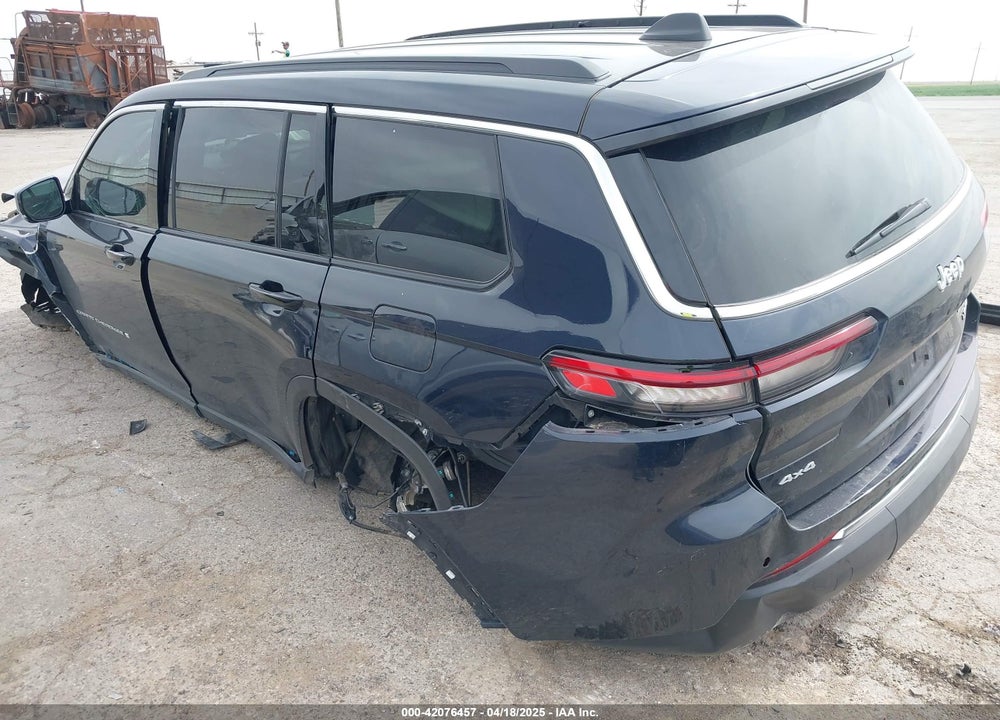 2024 JEEP GRAND CHEROKEE L VIN: 1C4RJKBG9R8584407