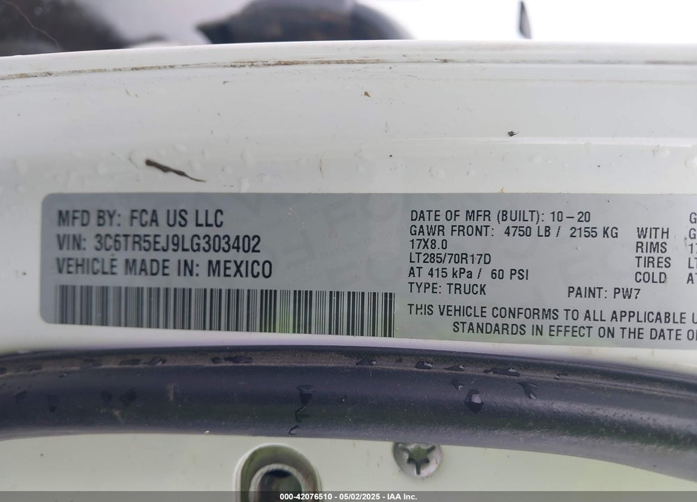 2020 RAM 2500 VIN: 3C6TR5EJ9LG303402