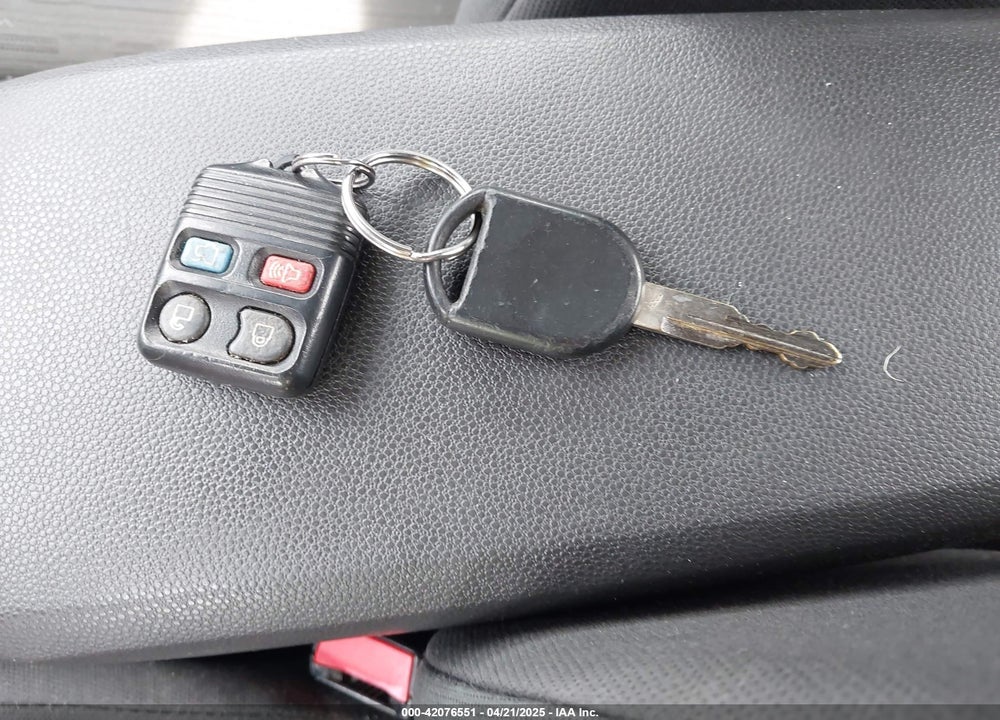 2010 FORD FOCUS VIN: 1FAHP3FN2AW239296