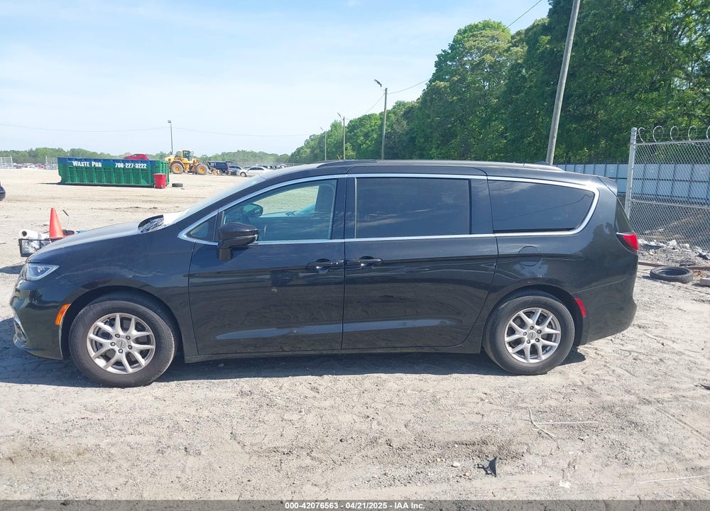 2022 CHRYSLER PACIFICA TOURING L VIN: 2C4RC1BG8NR114016