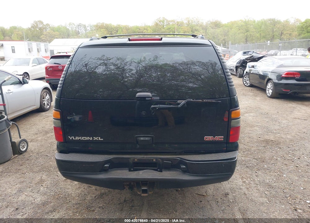 2006 GMC YUKON XL 1500 DENALI VIN: 1GKFK66U86J144162