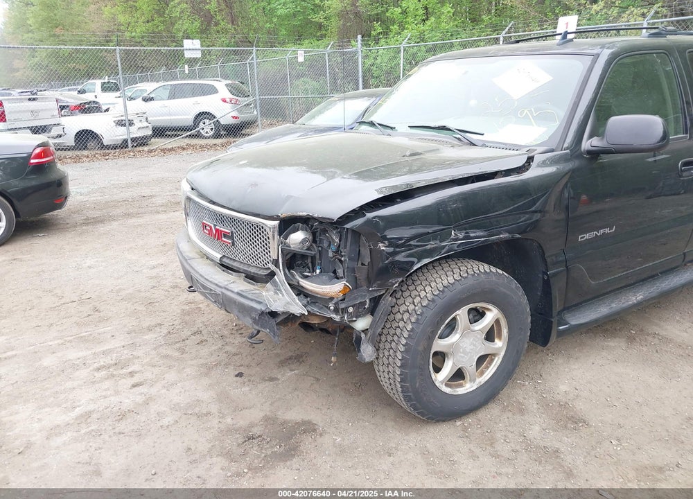 2006 GMC YUKON XL 1500 DENALI VIN: 1GKFK66U86J144162