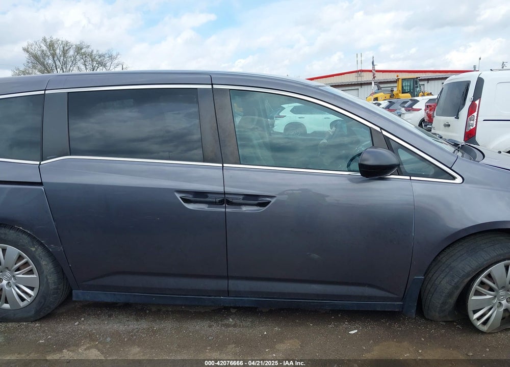 2015 HONDA ODYSSEY VIN: 5FNRL5H20FB118125