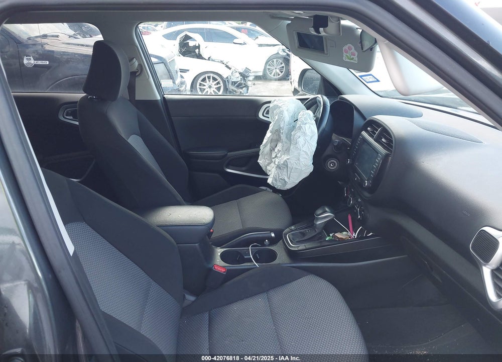 2021 KIA SOUL X-LINE VIN: KNDJ23AU0M7764980