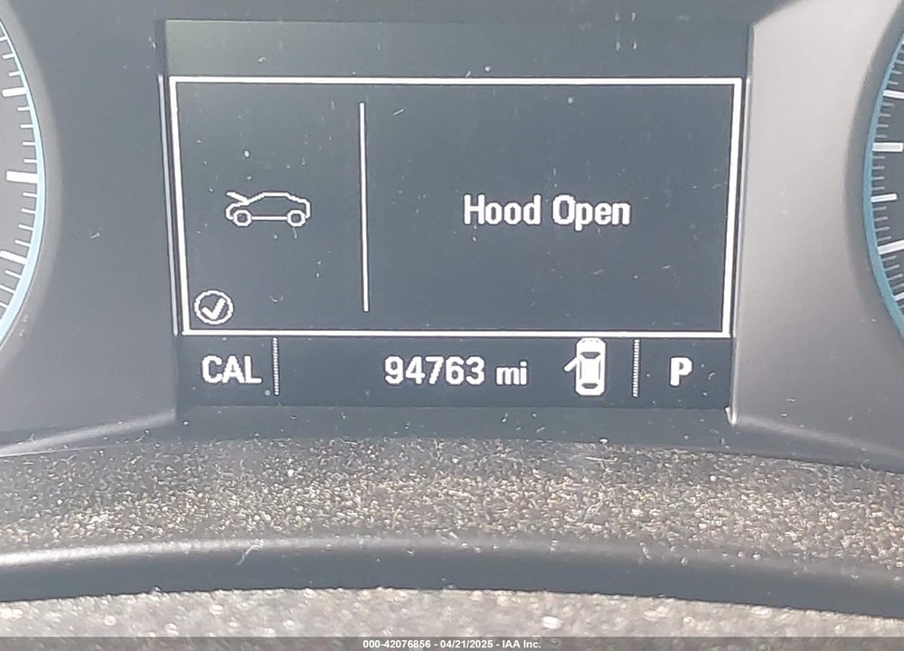 2018 CHEVROLET EQUINOX VIN: 2GNAXJEV5J6175676