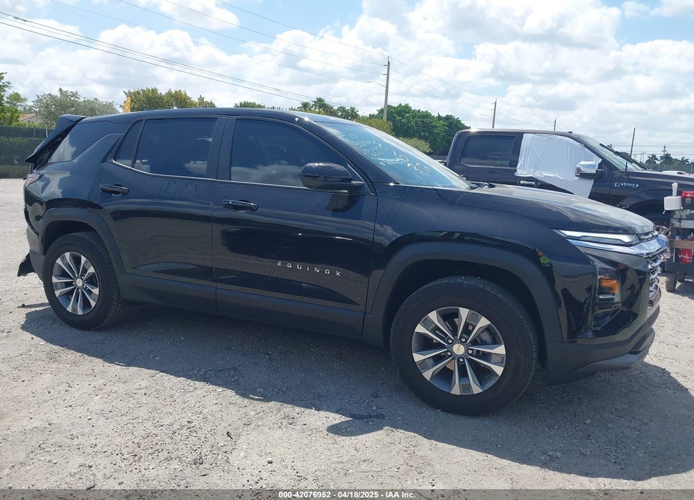 2025 CHEVROLET EQUINOX FWD LT VIN: 3GNAXHEGXSL140512