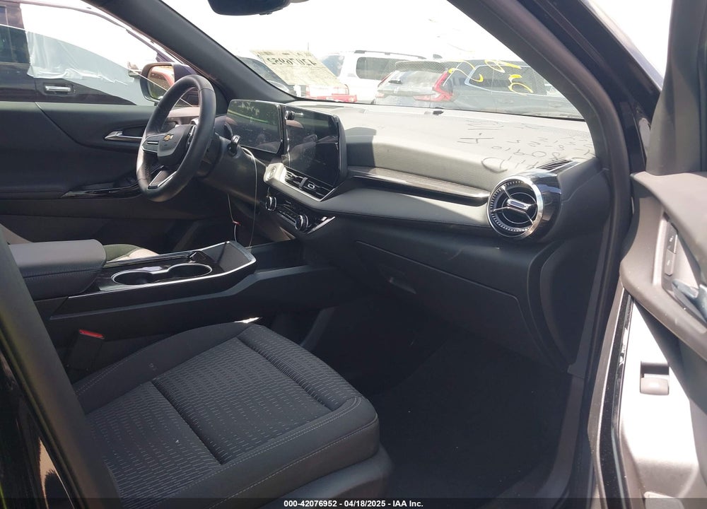 2025 CHEVROLET EQUINOX FWD LT VIN: 3GNAXHEGXSL140512