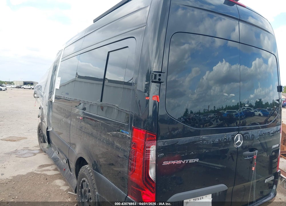2023 MERCEDES-BENZ SPRINTER 2500 STANDARD ROOF 4-CYL DIESEL HO VIN: W1X4NBHY7PT136756