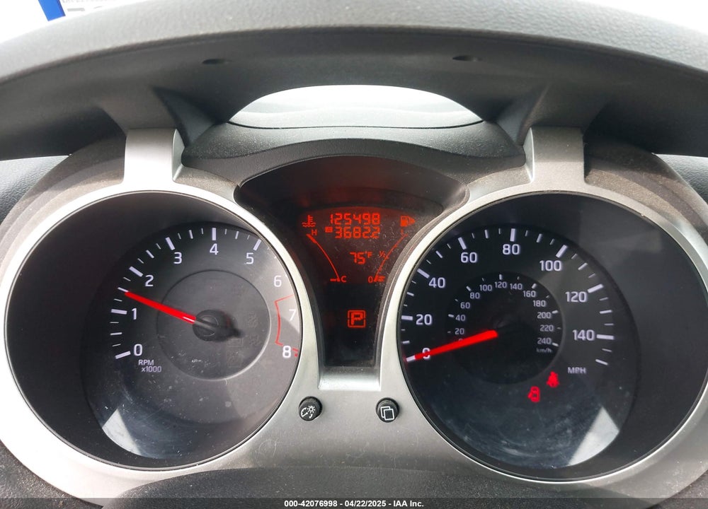 2014 NISSAN JUKE VIN: JN8AF5MR4ET354672
