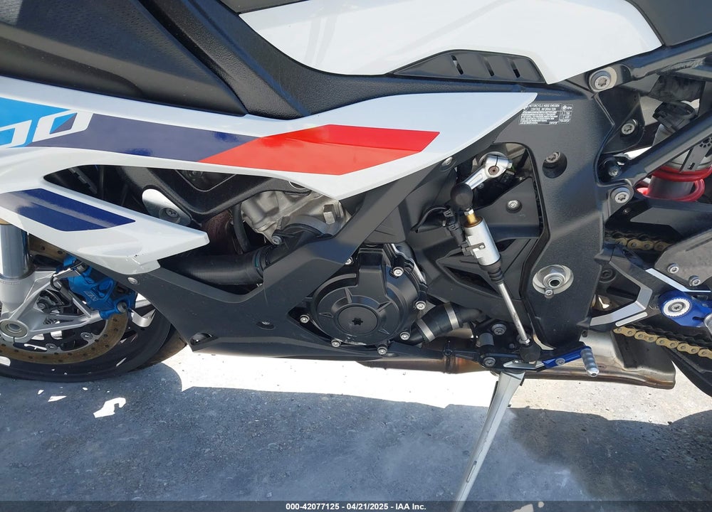 2024 BMW S 1000 RR VIN: WB10E630XR6K40521