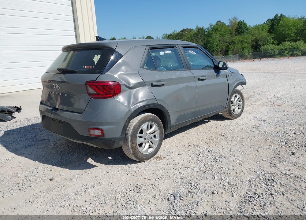 2022 HYUNDAI VENUE SE VIN: KMHRB8A30NU177247