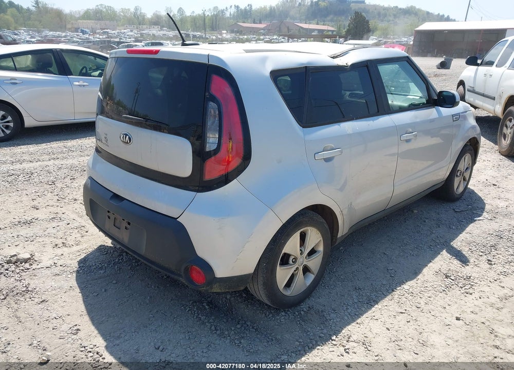2016 KIA SOUL VIN: KNDJN2A26G7865462