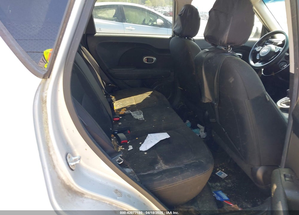 2016 KIA SOUL VIN: KNDJN2A26G7865462